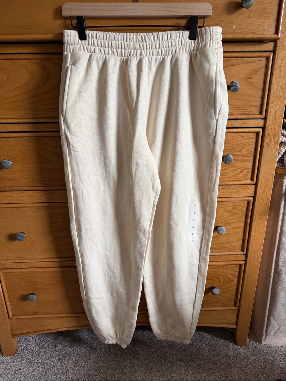 NWOT Old Navy Ivory So Comfy Womens Sweatpants Joggers S Athleisure Activewear